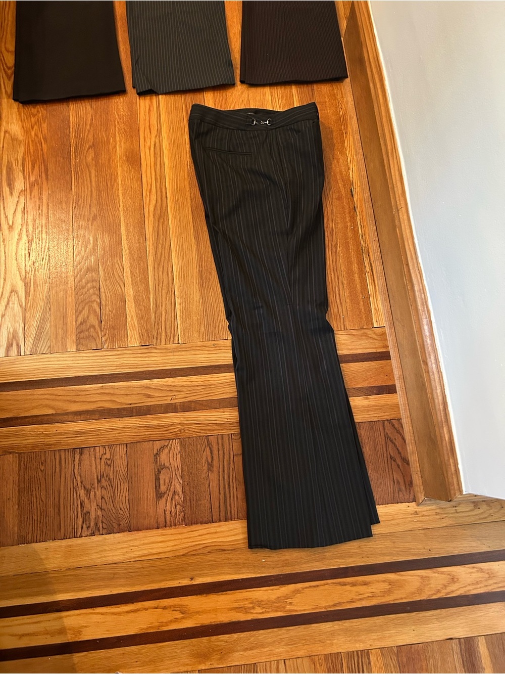 LOT 4 pairs Express editors pants size 8 - Picture 12 of 16
